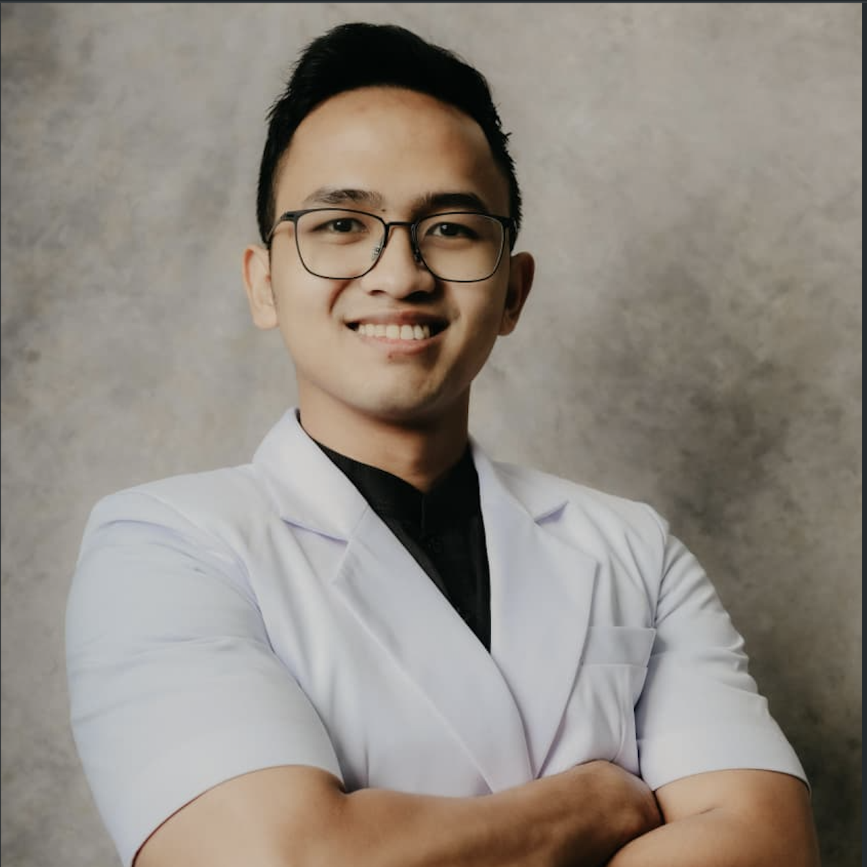 Drg. Aditia Ramadhika