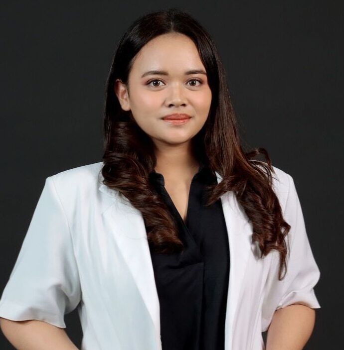 Drg. Fadhila Zhahira
